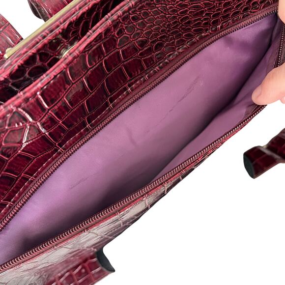 Kelly Moore Red Croc Embossed Patent Leather Classic Camera Bag - Picture 4 of 11